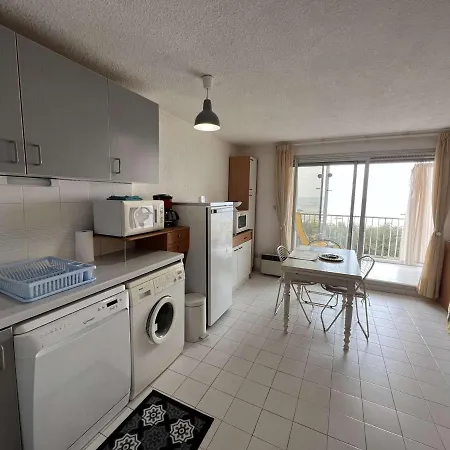T3 Pour 4 Pers. A 50m De La Plage, Parking Privatif - Fr-1-701-71 *