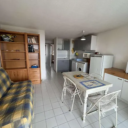 Apartment T3 Pour 4 Pers. A 50m De La Plage, Parking Privatif - Fr-1-701-71 *